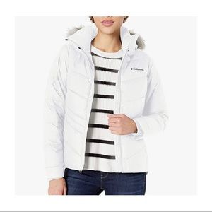 NWT❄️🤍COLUMBIA INSULATED JACKET🤍❄️